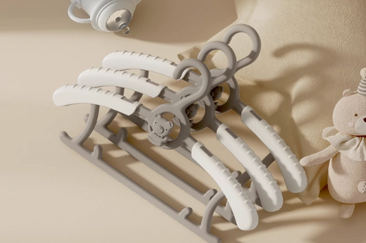 Extendable Baby Clothes Hangers (10 Pack)