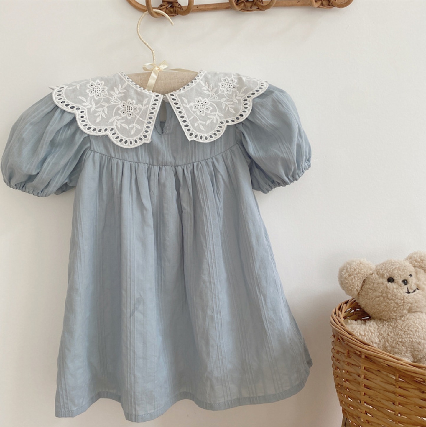 Vintage Lace Collar Dress